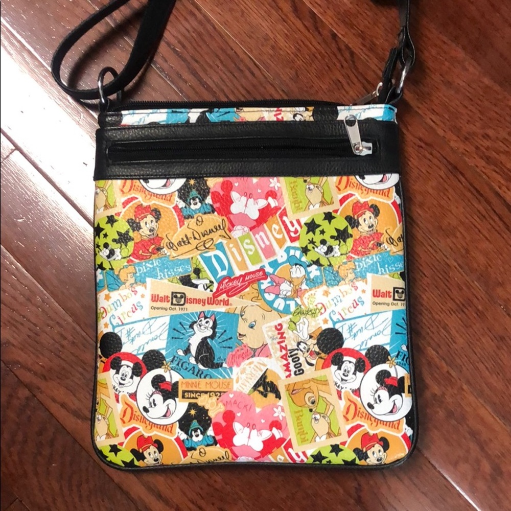 Disney purse